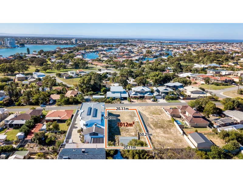 10 Wicklow Road, Halls Head WA 6210