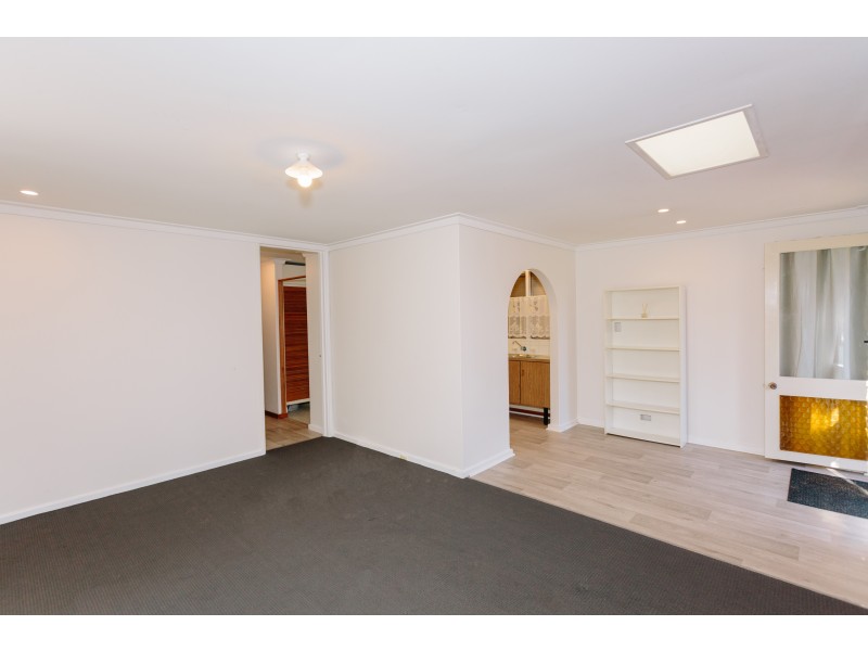 97B Dallas Crescent, Wanneroo WA 6065