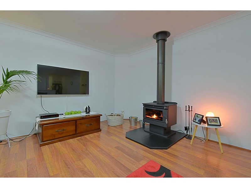 23 Brunswick Circuit, Banksia Grove WA 6031