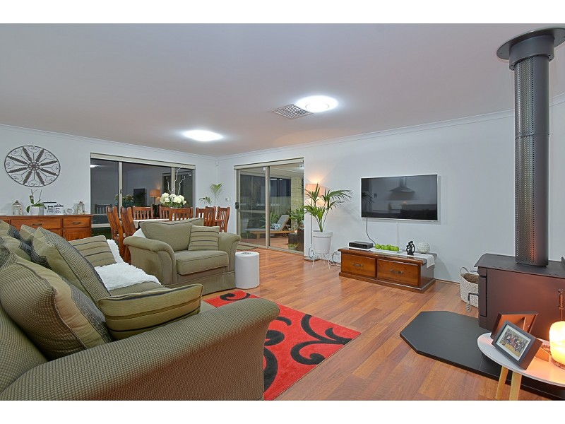 23 Brunswick Circuit, Banksia Grove WA 6031