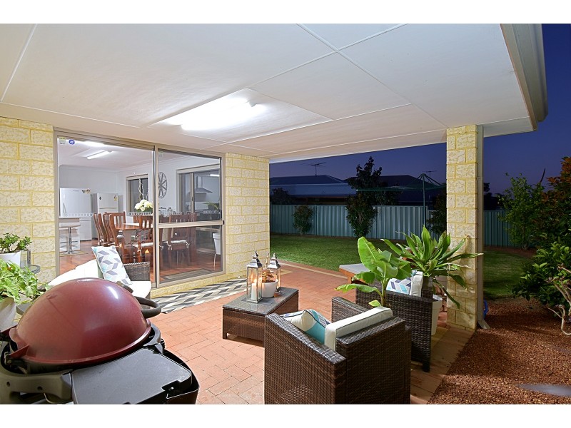 23 Brunswick Circuit, Banksia Grove WA 6031