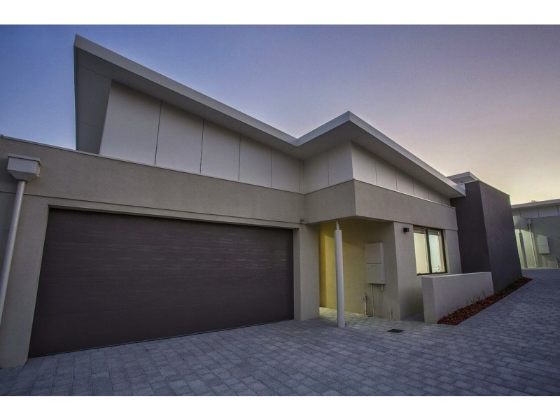 2/295 Marmion Street, Melville WA 6156
