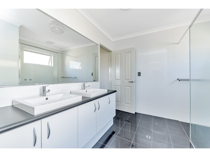 5 Irving Fairway, Baldivis WA 6171