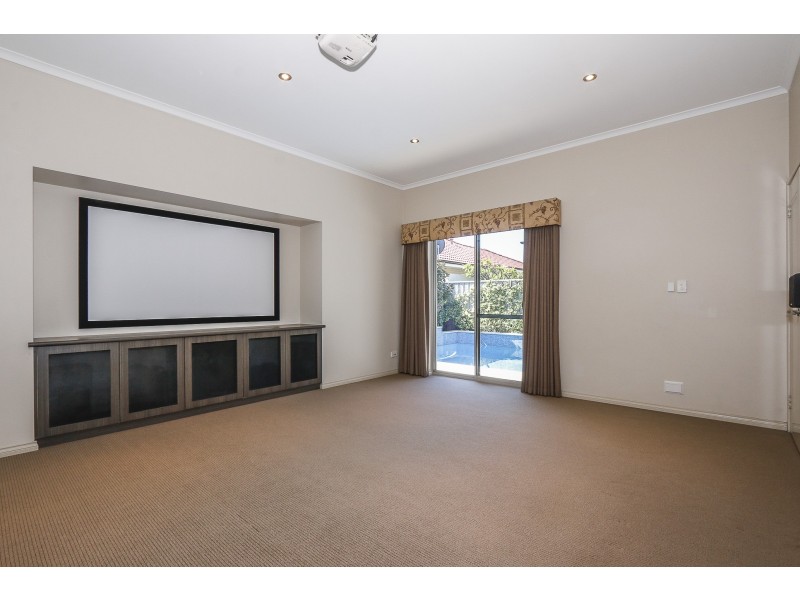 13 Sunrose Link, Stirling WA 6021