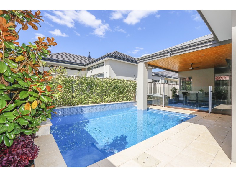 13 Sunrose Link, Stirling WA 6021