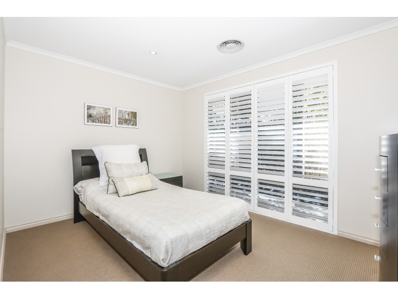 13 Sunrose Link, Stirling WA 6021