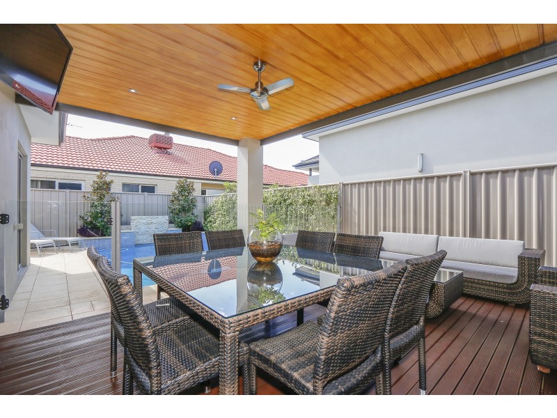 13 Sunrose Link, Stirling WA 6021