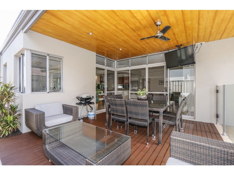 13 Sunrose Link, Stirling WA 6021