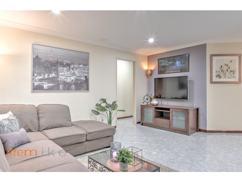 10 Bradbury Place, Alexander Heights WA 6064