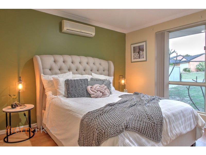 10 Bradbury Place, Alexander Heights WA 6064