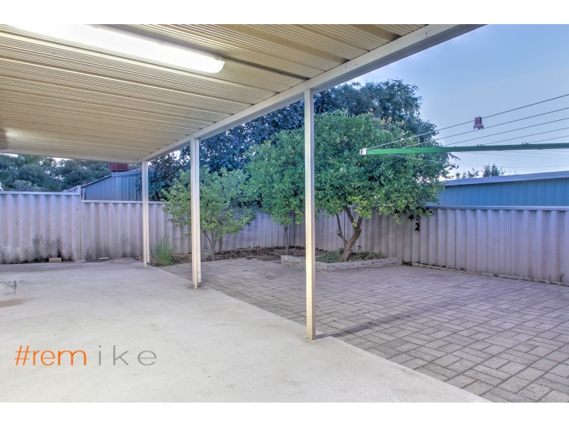 10 Bradbury Place, Alexander Heights WA 6064