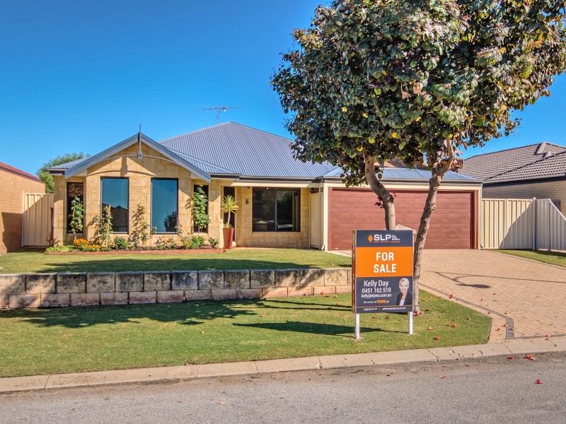 10 Maroubra Parade, Secret Harbour WA 6173