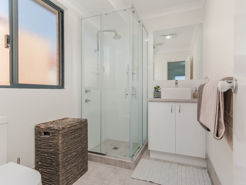 10 Maroubra Parade, Secret Harbour WA 6173