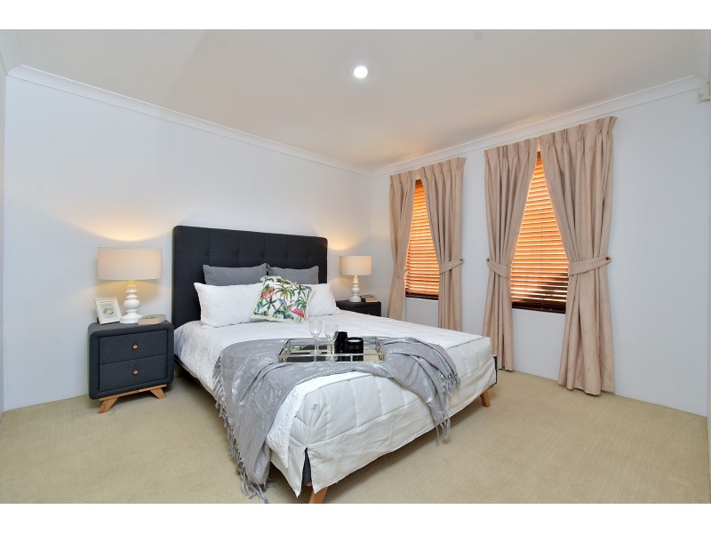 31 Brooklyn Avenue, Pearsall WA 6065