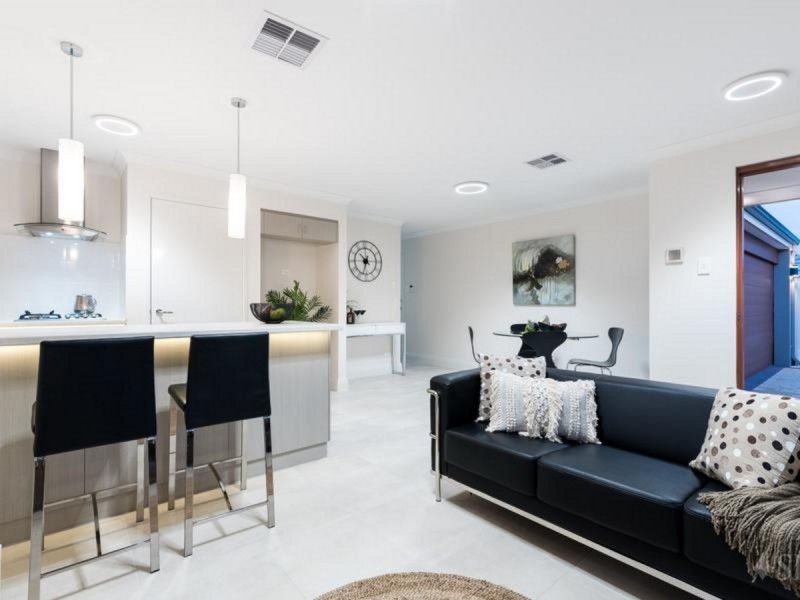 20A Benelli Place, Alexander Heights WA 6064