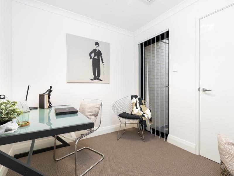 20A Benelli Place, Alexander Heights WA 6064