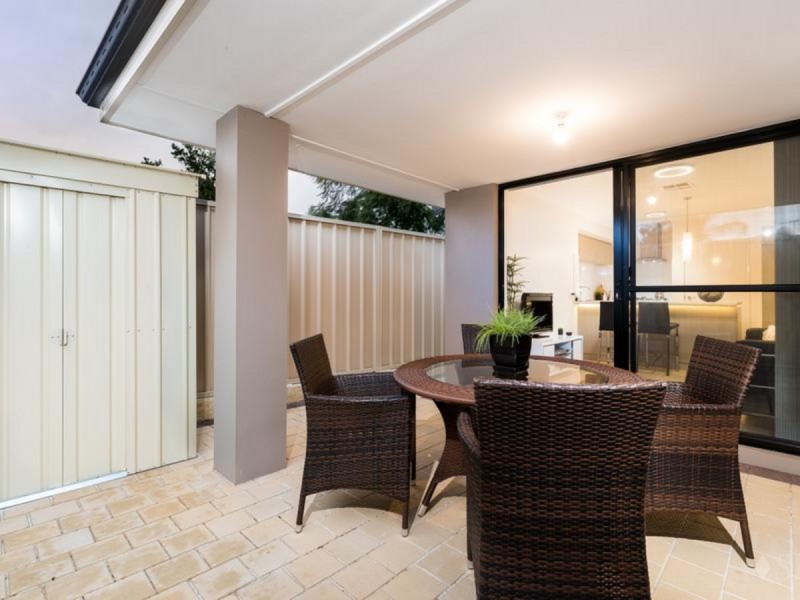 20A Benelli Place, Alexander Heights WA 6064