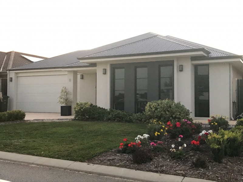 9 Epica Street, Banksia Grove WA 6031