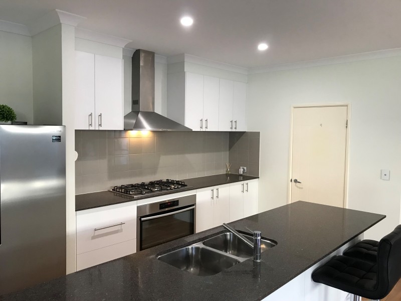9 Epica Street, Banksia Grove WA 6031