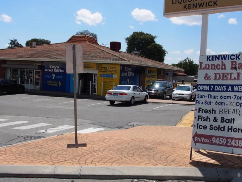 11/129 Kenwick Road, Kenwick WA 6107