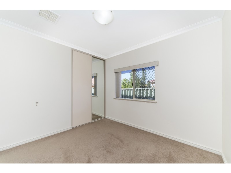 9 Jarvis Place, Leeming WA 6149