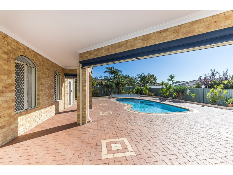 9 Jarvis Place, Leeming WA 6149