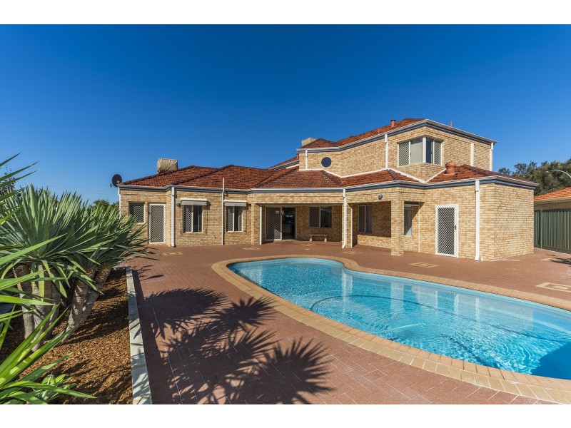 9 Jarvis Place, Leeming WA 6149