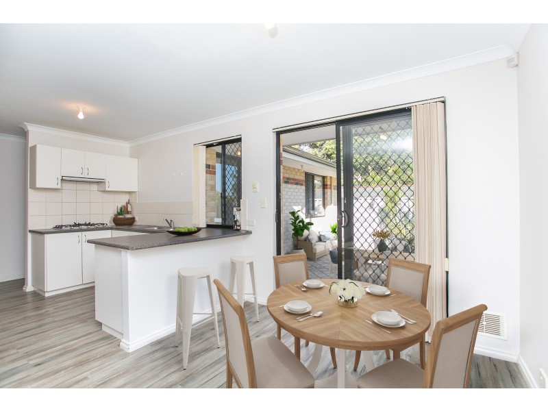 4/2 Carcoola Court, Nollamara WA 6061