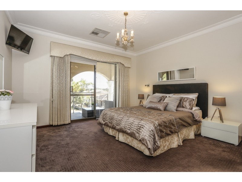 56 Jardine Street, Stirling WA 6021