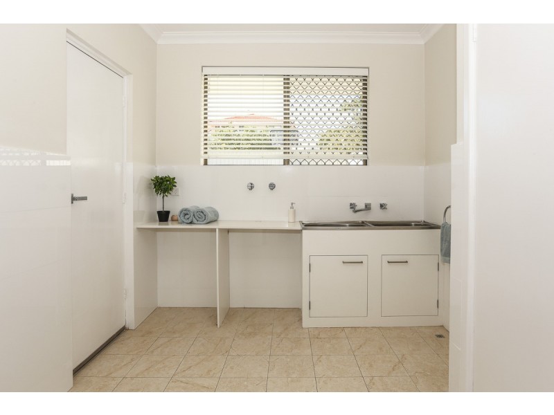 56 Jardine Street, Stirling WA 6021