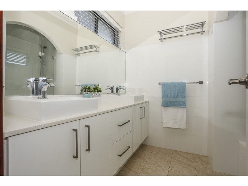 56 Jardine Street, Stirling WA 6021