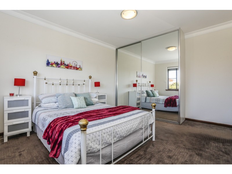 56 Jardine Street, Stirling WA 6021