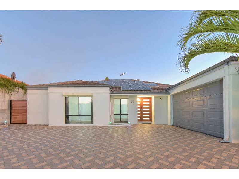 10 Glenfine Way, Carramar WA 6031