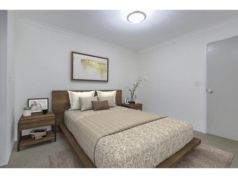 10 Glenfine Way, Carramar WA 6031