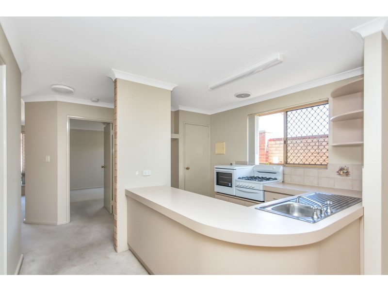 12/7 Chessell Drive, Duncraig WA 6023