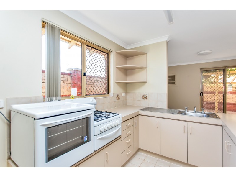 12/7 Chessell Drive, Duncraig WA 6023