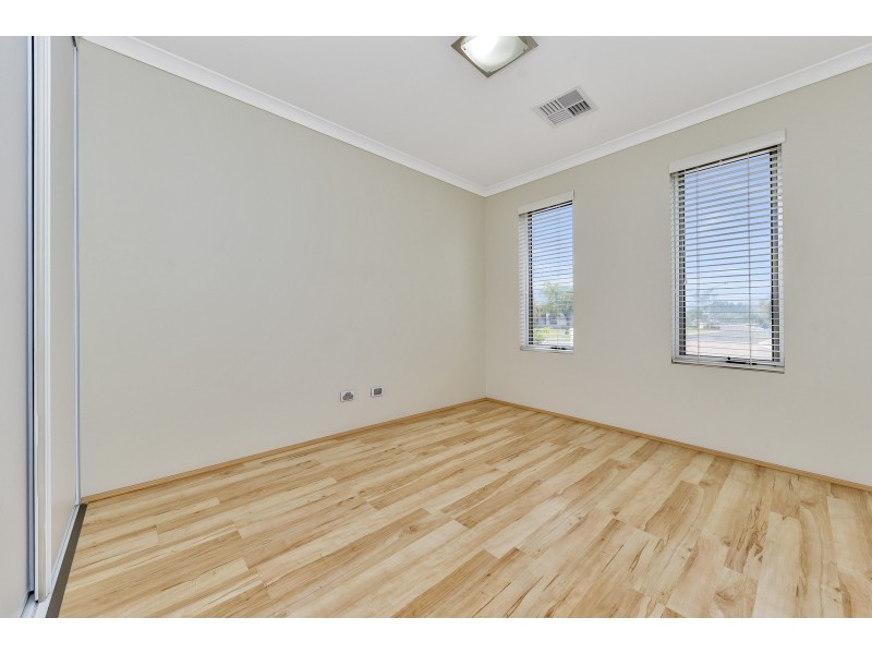 10 Kambany Approach, Dalyellup WA 6230