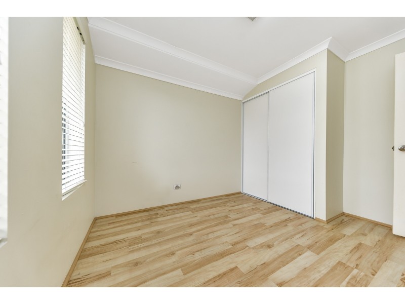 10 Kambany Approach, Dalyellup WA 6230