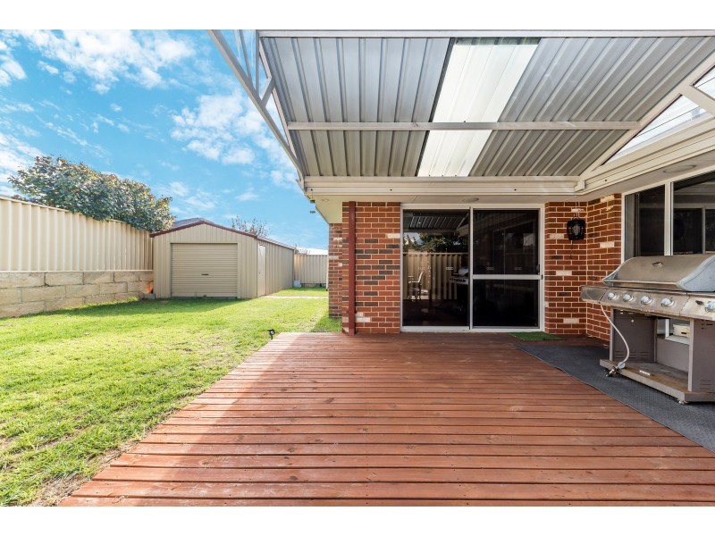 10 Kambany Approach, Dalyellup WA 6230