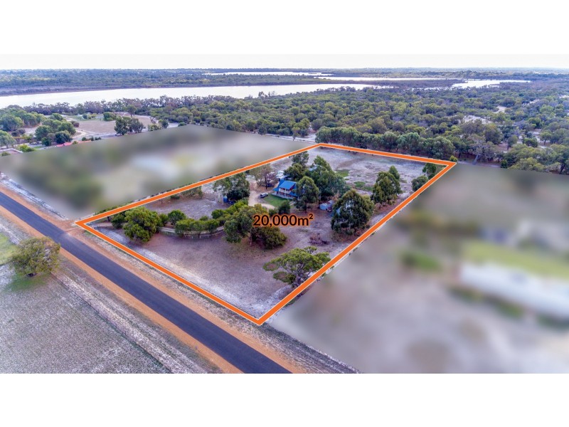 60 Tranquil Retreat, Barragup WA 6209