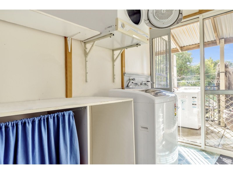 60 Tranquil Retreat, Barragup WA 6209