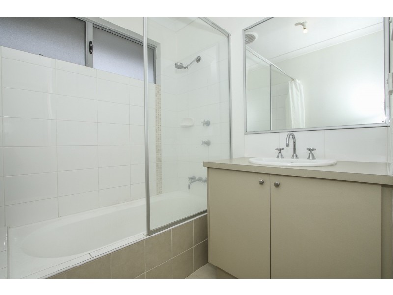 40/45 Elvire Street, Viveash WA 6056