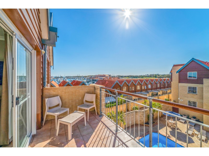 Apartment 303/68 Southside Drive, Hillarys WA 6025