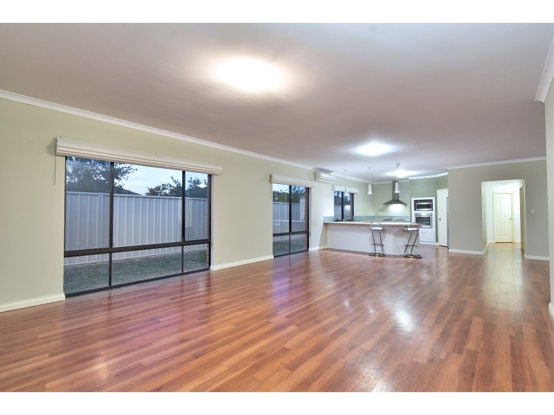 27 Atanasoff Road, Tapping WA 6065