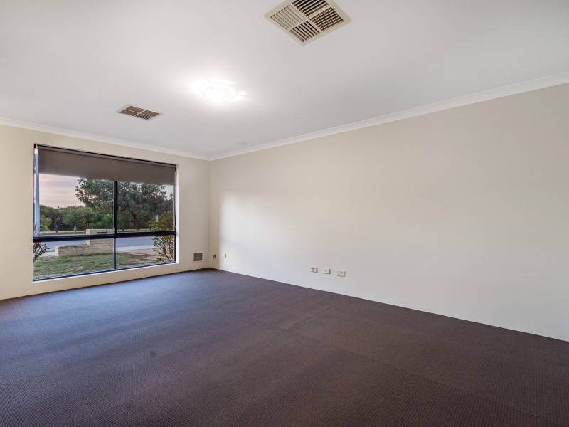 41 Kurrajong Boulevard, Banksia Grove WA 6031