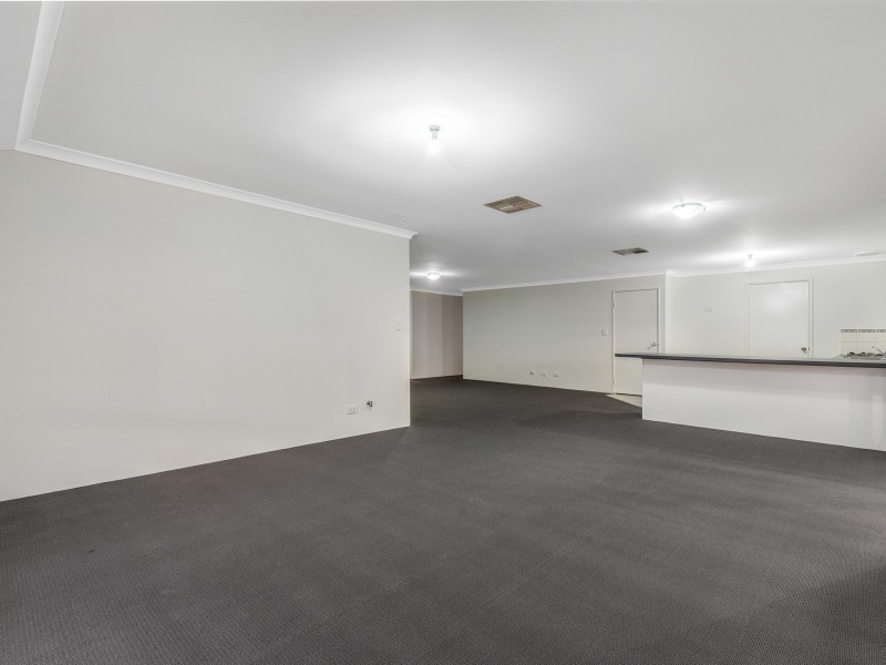 41 Kurrajong Boulevard, Banksia Grove WA 6031