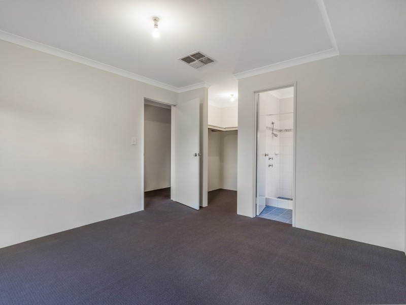41 Kurrajong Boulevard, Banksia Grove WA 6031