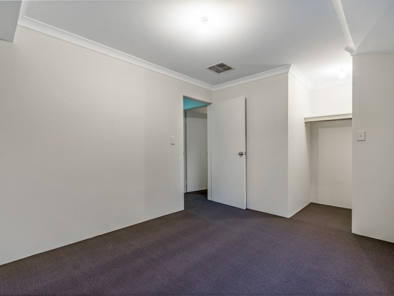 41 Kurrajong Boulevard, Banksia Grove WA 6031