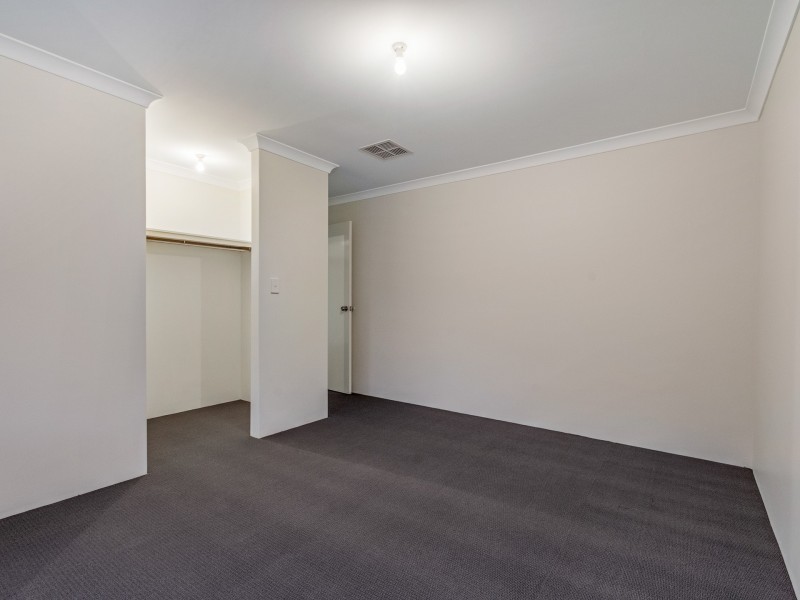 41 Kurrajong Boulevard, Banksia Grove WA 6031