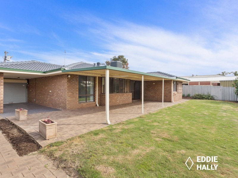 18 Pelican Ramble, Yangebup WA 6164